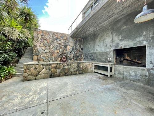 Hermosa Casa En Primera Linea !!!- Ref: 2675