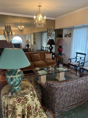 Imagen 11 de 28 de Venta Dúplex 4 Dormitorios. 245m Totales. Recoleta