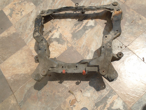 Imagen 3 de 3 de Vendo Crossmember Delantero De Kia Opirus Año 2005