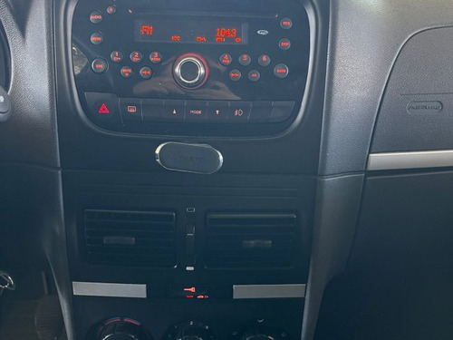 Fiat Idea Idea 1.4 MPI ATTRACTIVE 8V FLEX 4P MANUAL