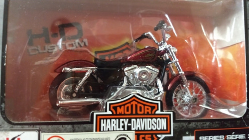 Maisto Harley Davidson Seventy- Two Xl 1200  2012 Esc 1:18