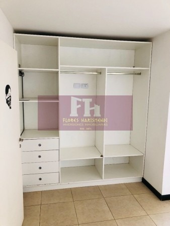 Imagen 13 de 22 de Fh Ph En Duplex Primer Piso Por Escalera, Impecable.