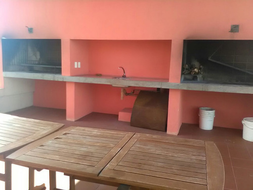 Aprhor Vende O Alquila Apto De 1 Dormitorio Al Frente Garage