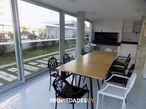 Oportunidad!! Piso Alto Roosevelt Punta Del Este