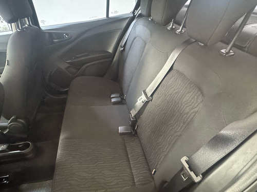 Fiat Cronos 1.3 Drive Flex 4p
