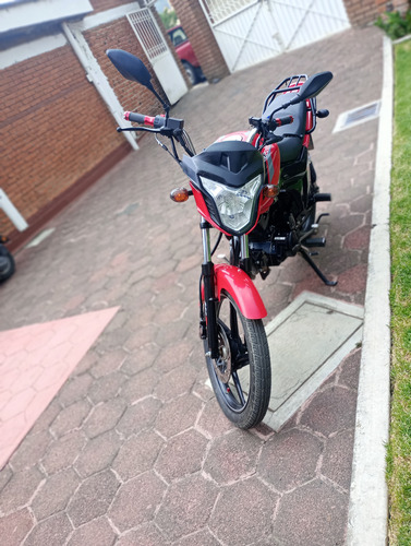 Motocicleta 2025 200cc Todo Le Funciona