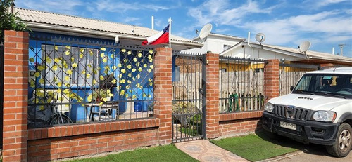 Imagen 2 de 21 de Casa En Venta De 2 Dorm. En Calera De Tango