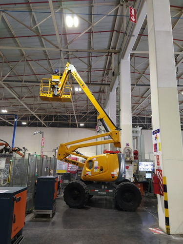 Plataforma Articulada Manlift Haulotte Ha18px 18m