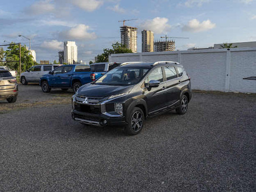 Mitsubishi Xpander Cross