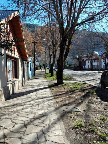 Imagen 7 de 10 de Terreno Uso Comercial Zona Centro - San Martin De Los Andes