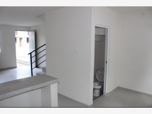 Imagen 4 de 12 de Casa Sola En Venta Las Maravillas Del Ángel