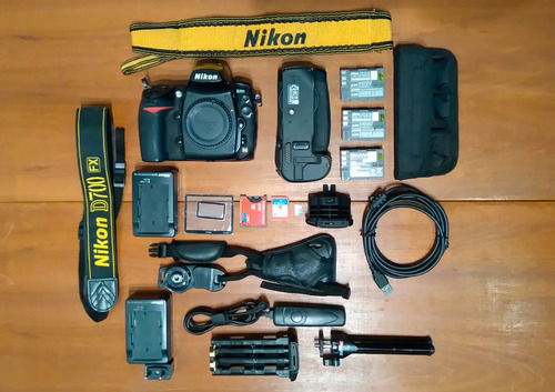 Nikon D700 Full Frame Fx Full Equipada