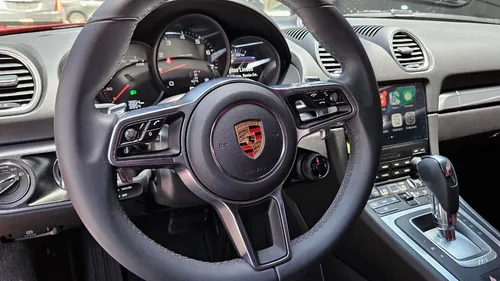 Porsche 718 Cayman 2024