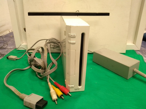 Nintendo Wii Com Fonte E Cabo