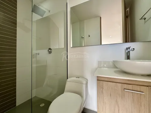 Apartamento En Arriendo En Loma De Las Brujas. Cod A776015