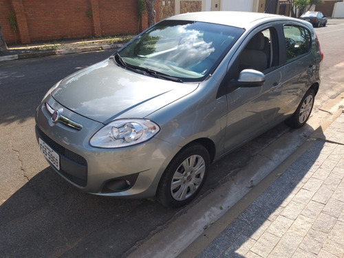 Fiat Palio Essence 1.6 - Prata - 4 Portas