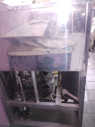 Máquina De Sorvete E Açaí