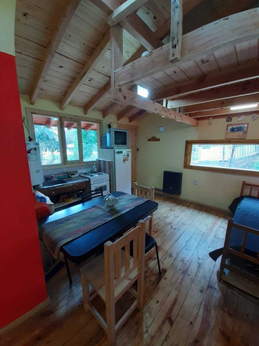 Alquiler De Cabaña En Bariloche, En Hermoso Bosque