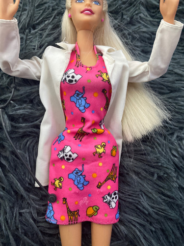 Muñeca Barbie Pediatra // Habla En Español - Mattel 1999 (Usado)