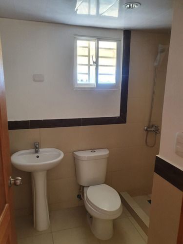 Imagen 7 de 11 de Apartamento En Alquiler En Autopista San Isidro $22,000 Santo Domingo Este Cuarto Piso Con Mantenimiento Incluido.
