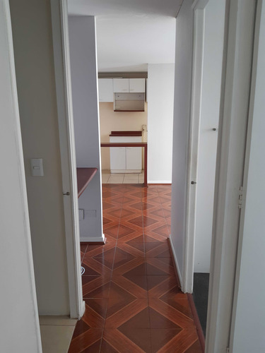 Metro Las Rejas, Ambiente Familiar (102780)