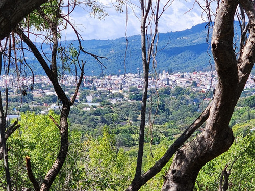 Venta Lote Mirador Iii De Vistas Muy Bonitas, Cerca De La Entrada Y Enormes Dimensiones. Se Incluye Proyecto Arquitectónico En Fracc Rancho San Diego Ixtapan De La Sal Edomex