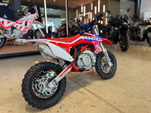 Beta Kinder Rr 50cc Minimoto Créditos Sanzarimotors