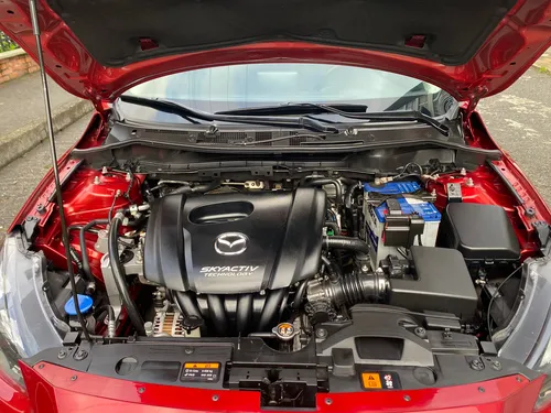 Mazda 2 1.5 Touring mecanico