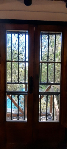 Imagen 6 de 7 de Alquiler Casa De Fin De Semana, En El Esclusivo Barrio Del Huerto Lujan De Cuyo, Cuenta Con Una Matrimonial Y Dos Camas Para Chicos, Para Dos Adultos Y Dos Menores! Valores Hasta El 31 De Diciembre.