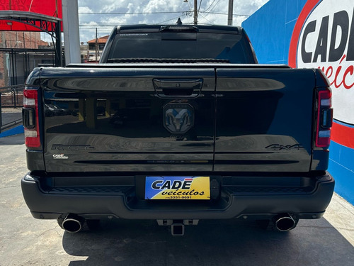 RAM 1500 5.7 V8 REBEL CD 4X4