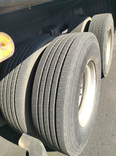 Imagem 7 de 10 de Ford Cargo 2422