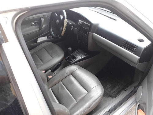 Volkswagen Santana 2003