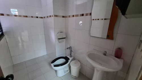 Imagen 20 de 20 de En Alquiler Oficina Amoblada Av Romulo Gallegos 127m2 Oportunidad