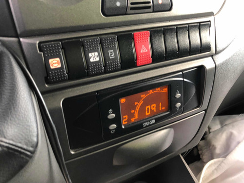 Imagen 19 de 25 de Iveco Daily 7012, Para Congelados