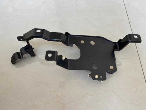 Soporte Valvula De Purga Ford Escort Zx2 2001