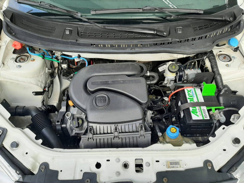 Imagem 7 de 10 de Fiat Fiorino 1.4 Mpi Furgão 8v Flex 2p Manual