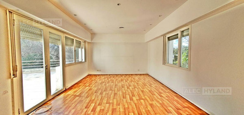Imagen 16 de 30 de Casa 8 Ambientes En Venta - Las Lomas-golf
