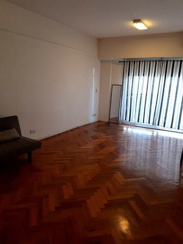 Imagen 3 de 11 de Departamento Monoambiente Con Balcón Al Frente Villa Urquiza