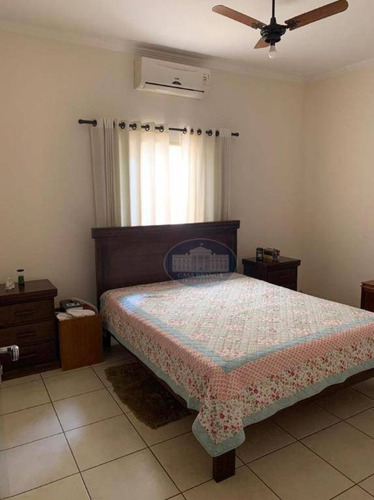 Imagem 2 de 23 de Casa Com 4 Dormitórios, Sendo 3 Deles Com Closet Completo Em Armários! - Ca1752