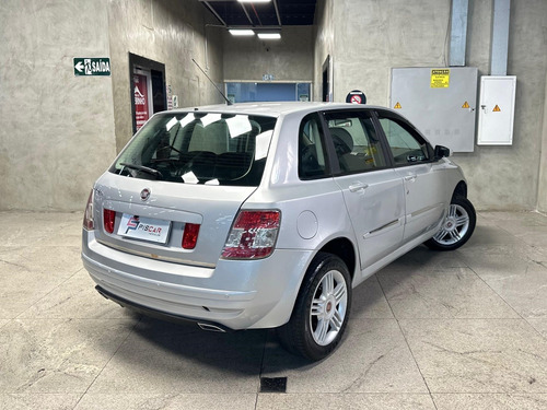 Fiat Stilo 1.8 MPI ATTRACTIVE 8V FLEX 4P MANUAL