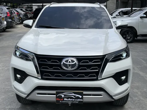 Toyota Fortuner 4.0l Srv Tp 4000cc 7ab 4x4 Tc