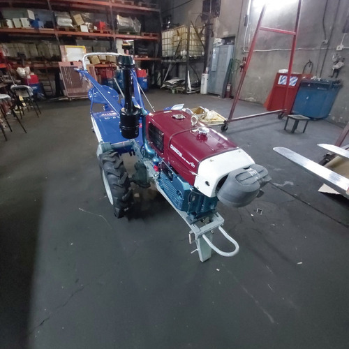 Imagen 4 de 8 de Motocultivador Rotovator 15hp Logus Puesta En Marcha Gratis