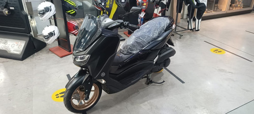Imagen 3 de 11 de Nmax 155 Connected 2021 0km Negra