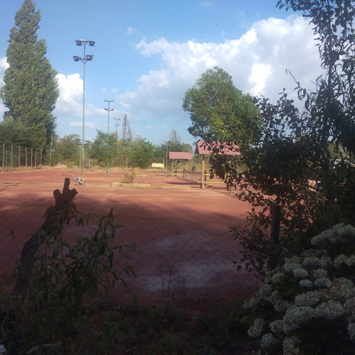 Se Vende Club De Tenis, Chillan