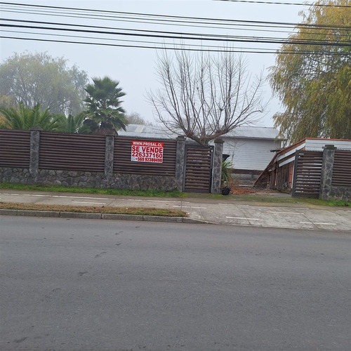 Casa En Venta De 5 Dorm. En Quillón