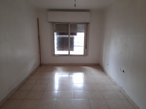 Imagen 2 de 4 de Casa En Venta En Ituzaingo Norte