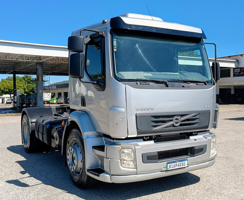 Volvo Vm 330