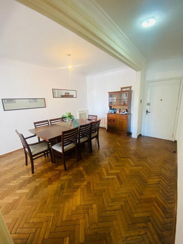 Imagen 5 de 14 de Venta Apartamento 3 Dormitorios Y 3 Baños Con Garage En El Centro De Montevideo 123 Metros!