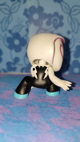 Figura Spider Gwen Funko Mystery