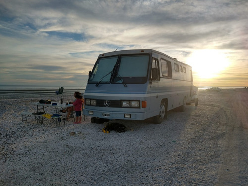 Imagen 2 de 15 de Motorhome Mercedes Benz